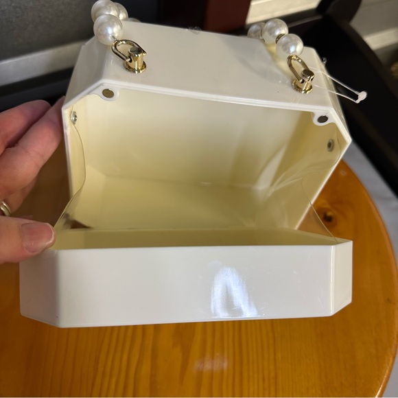 Crown Design Mini Bag - Cream and Black‎ - Picture 6 of 8